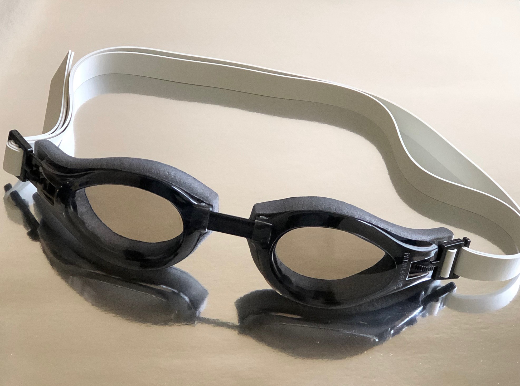 barracuda swim goggles